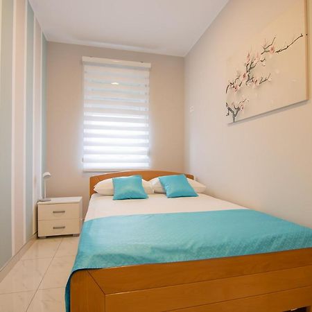 Jana Apartmani Белград Екстериор снимка