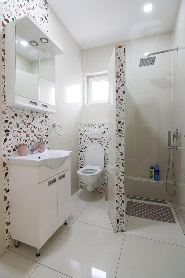 Jana Apartmani Белград Екстериор снимка