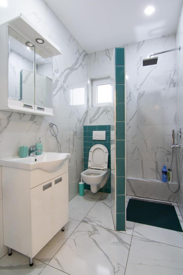 Jana Apartmani Белград Екстериор снимка